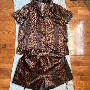 Leopard Print Set Secret Treasures